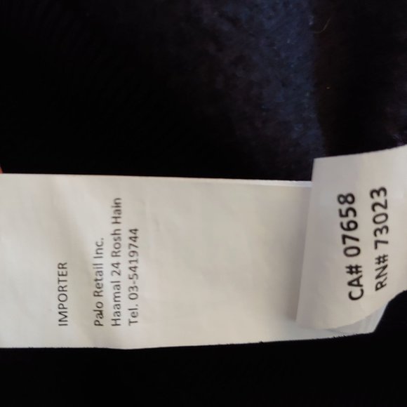 Boyfriend Crew SWS Active sweatshirt with blingy rinestone skull with wings Med - Picture 10 of 11